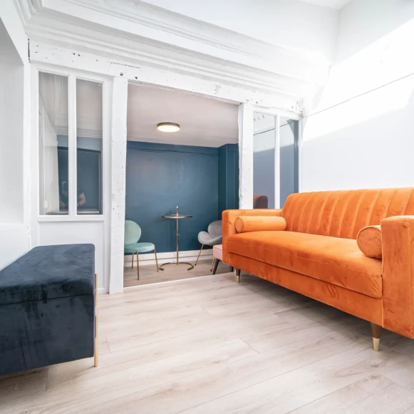 Espace indépendant 85 m² 14 postes Location bureau Rue Chabanais Paris 75002 - photo 9