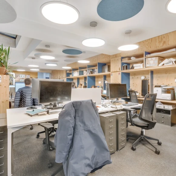 Espace indépendant 160 m² 35 postes Location bureau Rue Sainte-Apolline Paris 75002 - photo 5