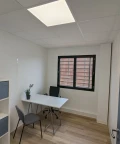 Bureau privé - 13770 - 1 poste - 390€