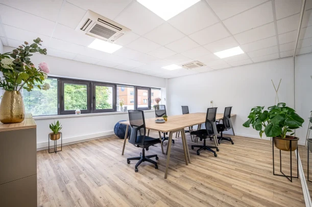 Bureau privé - 44300 - 5 postes - 1309€