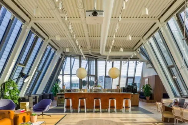 Bureau privé - 75008 - 6 postes - 4598.5€