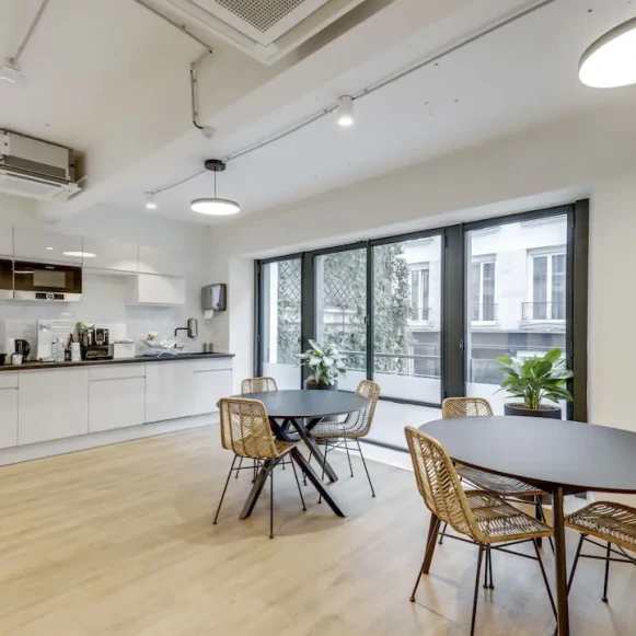 Espace indépendant 660 m² 75 postes Location bureau Rue Poissonnière Paris 75002 - photo 3