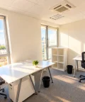 Bureau privé - 44200 - 3 postes - 1185€