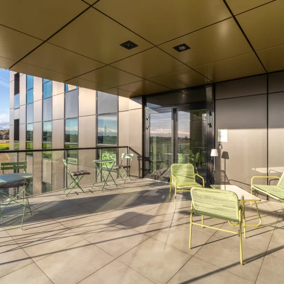 Bureau privé 16 m² 1 poste Location bureau Rue de Lisbonne Schiltigheim 67300 - photo 8