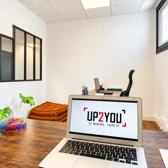 Bureau privé 15 m² 3 postes Location bureau Place Michelet Tours 37000 - photo 7