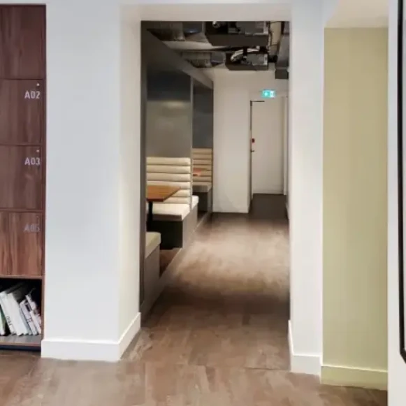 Bureau privé 10 m² 2 postes Coworking Rue Jean Lantier Paris 75001 - photo 6