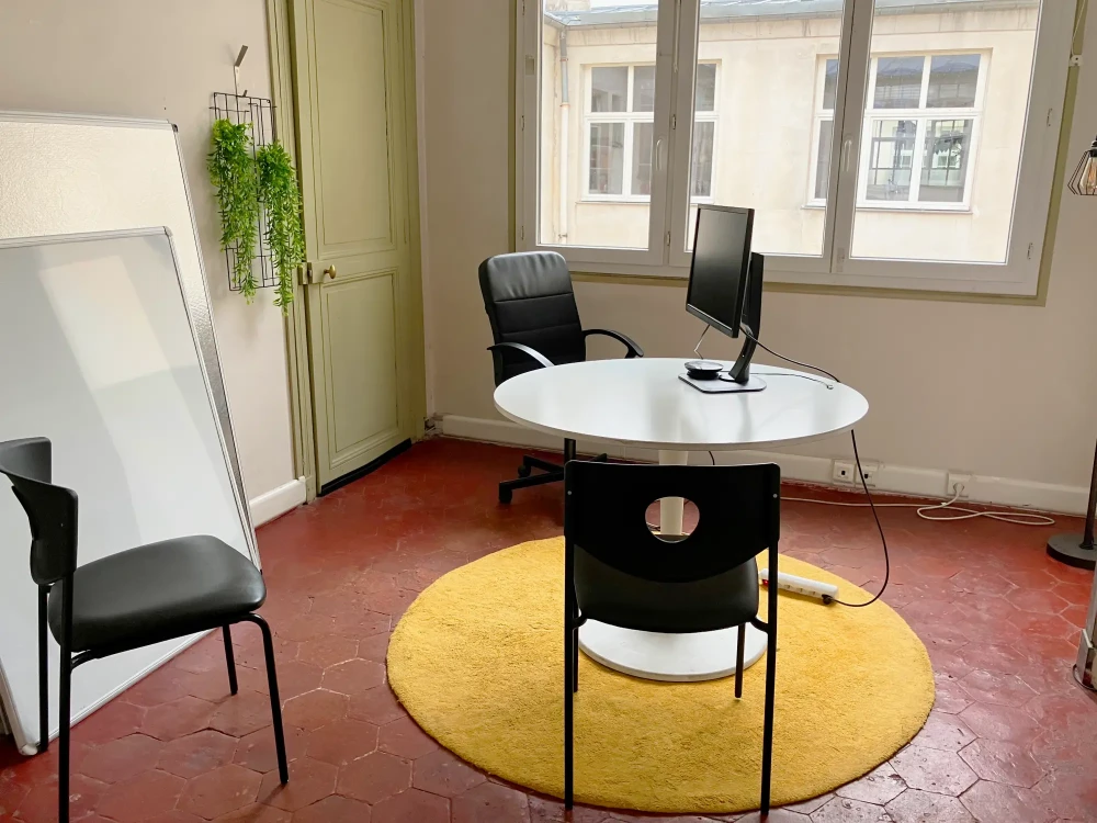 Espace indépendant - 75011 - 21 postes - 6000€