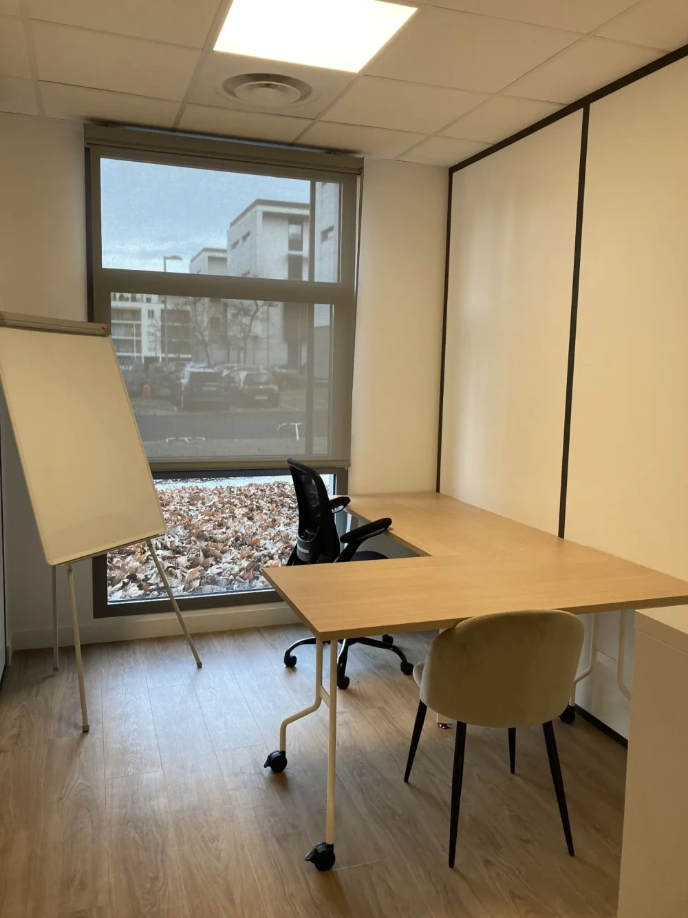 Bureau privé - 38200 - 2 postes - 550€