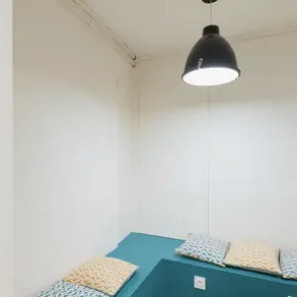 Bureau privé 21 m² 5 postes Location bureau Rue Saint-Martin Paris 75004 - photo 8