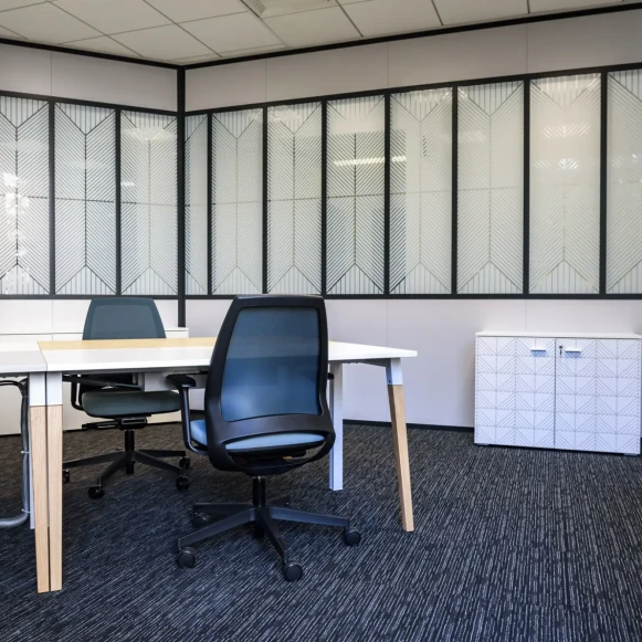 Espace indépendant 53 m² 9 postes Location bureau Rue Traversière Paris 75012 - photo 4