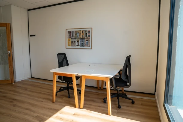 Bureau privé - 34000 - 3 postes - 912€