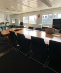 Open Space - 89100 - 12 postes - 100€