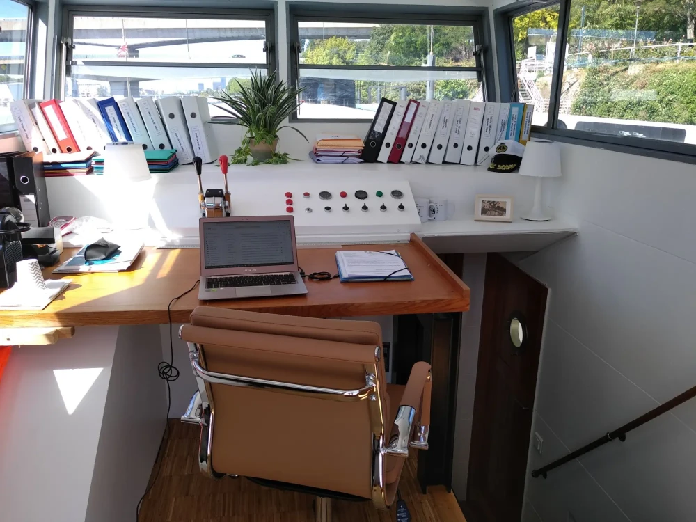 Bureau privé - 92600 - 5 postes - 1500€