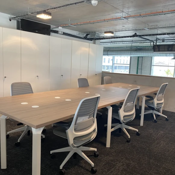 Bureau privé 2 121 m² 238 postes Location bureau Rue de la Gare d'Orléans Bordeaux 33100 - photo 1