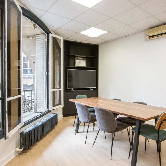 Espace indépendant 45 m² 8 postes Location bureau Rue Saint-Honoré Paris 75001 - photo 7