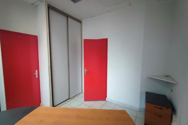 Bureau privé - 44100 - 1 poste - 320€
