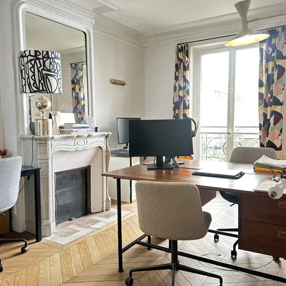 Espace indépendant 20 m² 4 postes Location bureau Boulevard de Courcelles Paris 75008 - photo 1