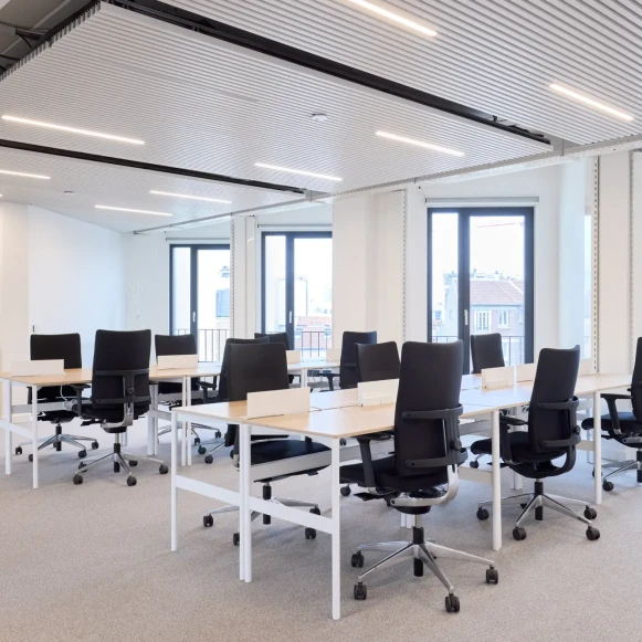 Espace indépendant 260 m² 43 postes Location bureau Boulevard de la République Boulogne-Billancourt 92100 - photo 11