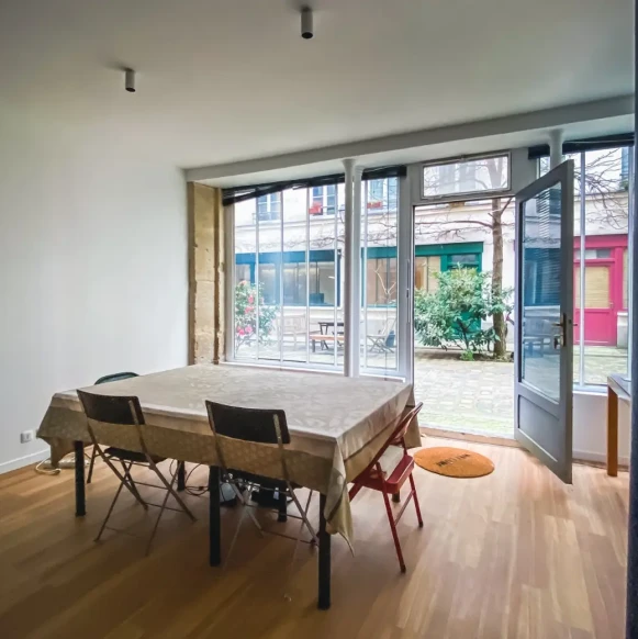 Open Space  3 postes Coworking Rue du Faubourg Saint-Antoine Paris 75011 - photo 4