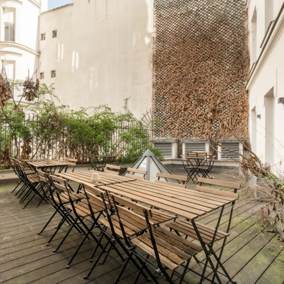 Espace indépendant 290 m² 28 postes Location bureau Avenue Franklin Delano Roosevelt Paris 75008 - photo 13