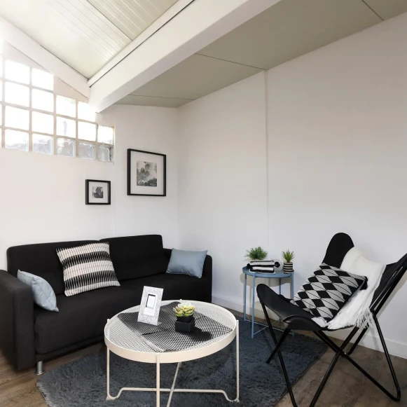 Bureau privé 83 m² 12 postes Coworking Boulevard Exelmans Paris 75016 - photo 4