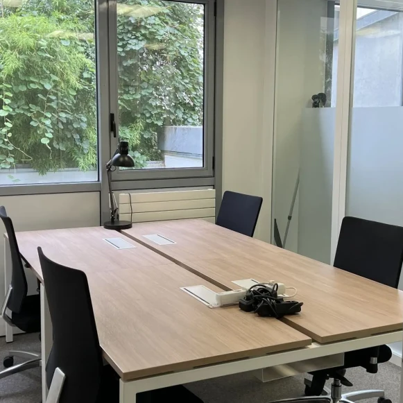 Bureau privé 10 m² 4 postes Coworking Rue Louis Rouquier Levallois-Perret 92300 - photo 1