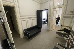 Espace indépendant - 75009 - 4 postes - 1990€