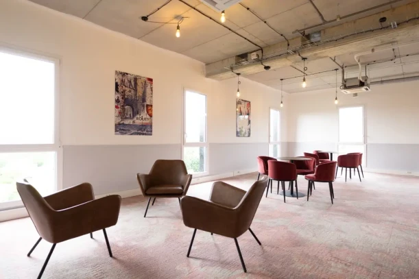 Bureau privé - 76650 - 4 postes - 1200€