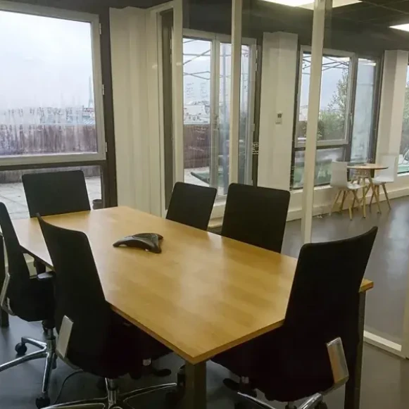 Open Space  6 postes Coworking Rue Ballu Paris 75009 - photo 4