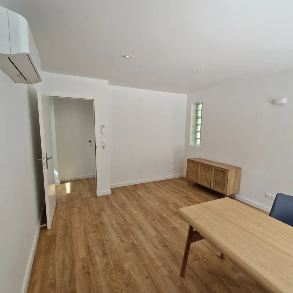 Bureau privé 15 m² 2 postes Coworking Route d'Agde Toulouse 31500 - photo 2