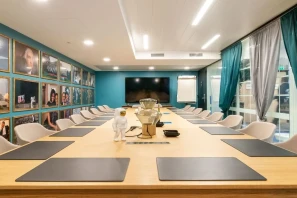 Bureau privé - 75008 - 47 postes - 32900€