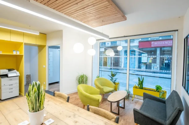 Bureau privé - 75002 - 2 postes - 1540€