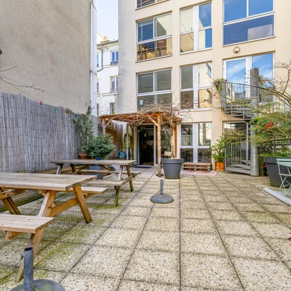 Bureau privé 18 m² 4 postes Coworking Rue de Rochechouart Paris 75009 - photo 9
