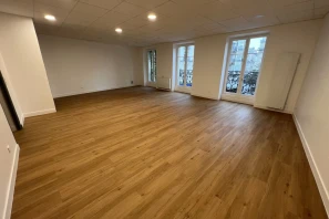 Hiptown - Saint Michel