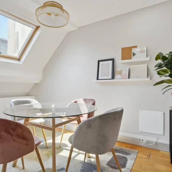 Bureau privé 145 m² 36 postes Location bureau Avenue Pierre 1er de Serbie Paris 75016 - photo 2