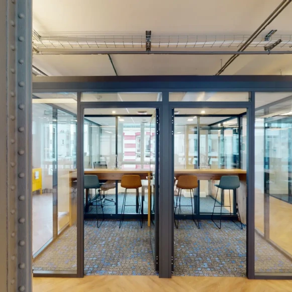 Espace indépendant 133 m² 30 postes Location bureau Rue des Petits Hôtels Paris 75010 - photo 7