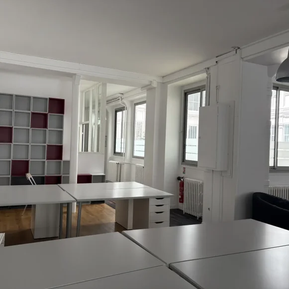 Open Space  5 postes Coworking Rue Saulnier Paris 75009 - photo 1