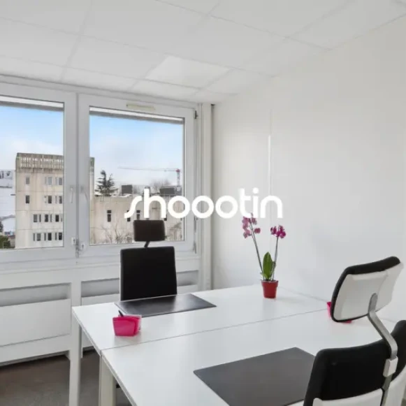 Bureau privé 10 m² 2 postes Coworking Boulevard Vincent Gâche Nantes 44200 - photo 1