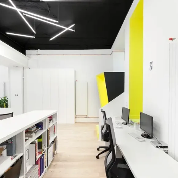 Bureau privé 20 m² 8 postes Coworking Passage du Bureau Paris 75011 - photo 6