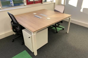 Bureau privé - 35760 - 3 postes - 990€