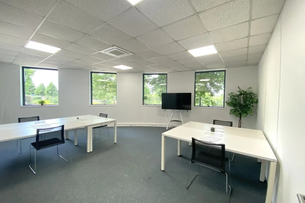 Bureau privé - 78100 - 6 postes - 1280€