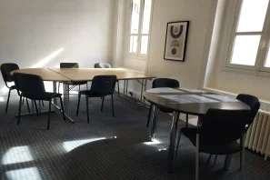 Bureau privé - 75008 - 6 postes - 3108€