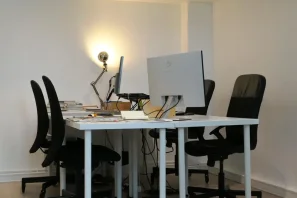 Espace indépendant - 75011 - 7 postes - 3000€