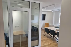 Bureau privé - 75017 - 3 postes - 1600€