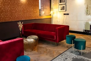 Espace indépendant - 75008 - 120 postes - 90000€