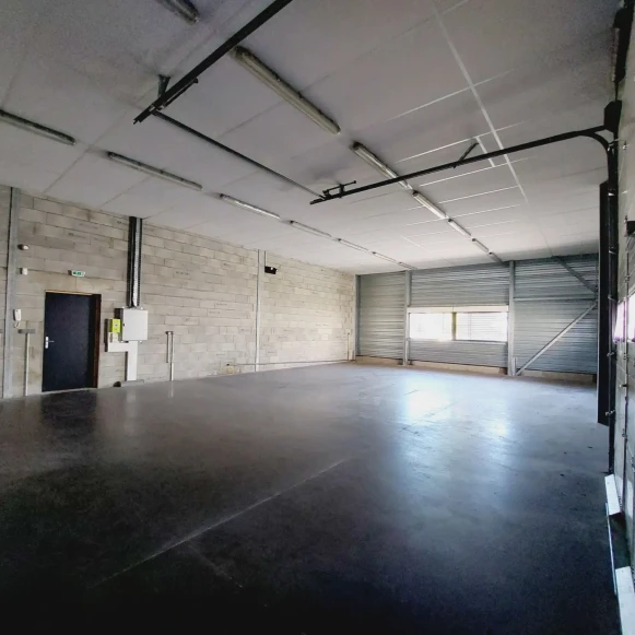 Bureau privé 61 m² 8 postes Coworking Chemin de l'Usine Montendre 17130 - photo 5