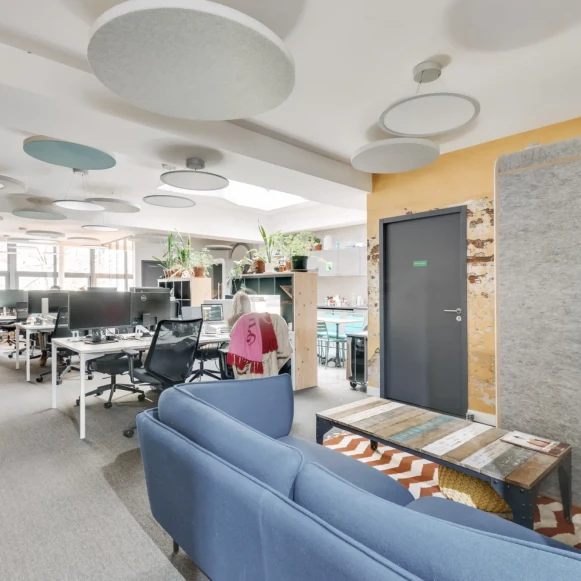 Espace indépendant 160 m² 35 postes Location bureau Rue Sainte-Apolline Paris 75002 - photo 2