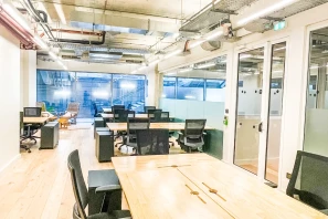 Bureau privé - 75017 - 2 postes - 1200€