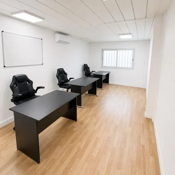 Bureau privé 120 m² 25 postes Coworking Rue Rabelais Montreuil 93100 - photo 2