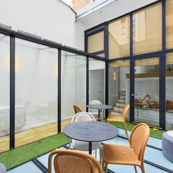 Espace indépendant 190 m² 28 postes Coworking Rue Championnet Paris 75018 - photo 11